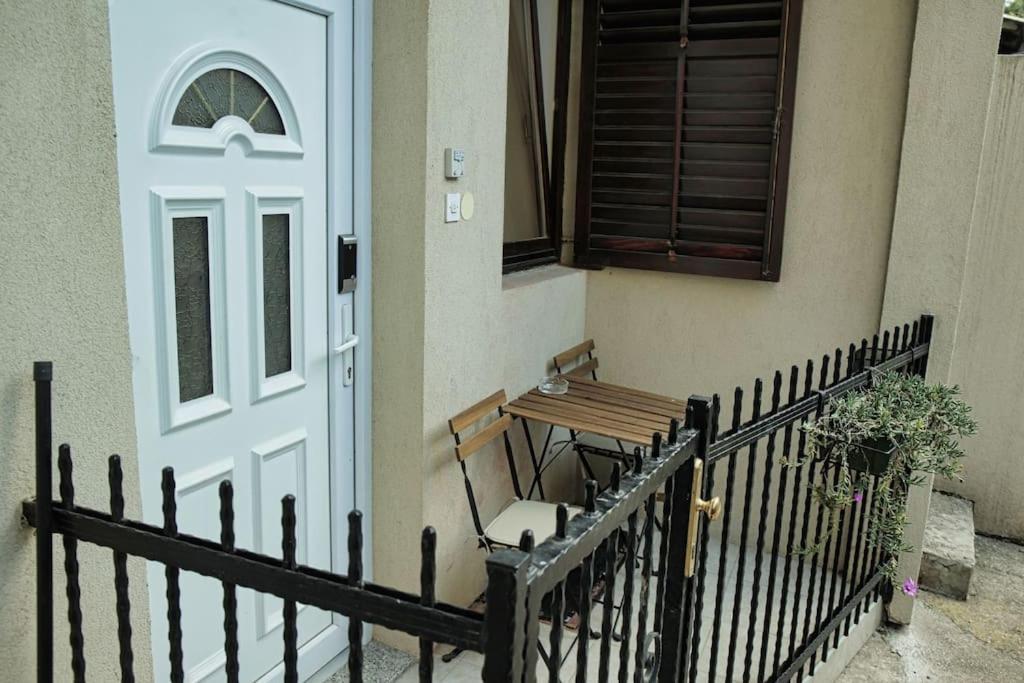 Studio Apartman Gajba In City Center Zagreb Extérieur photo